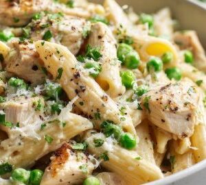 White Sauce Pasta Chicken